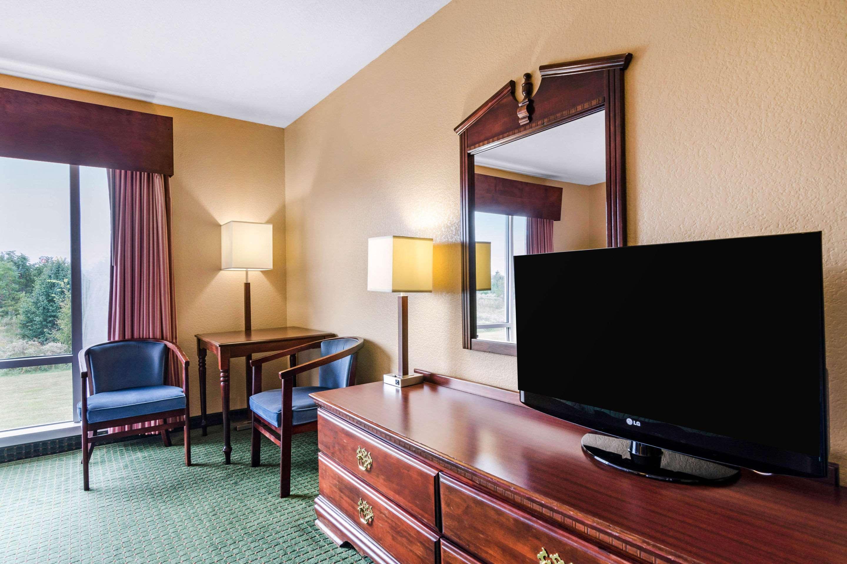 Quality Inn & Suites Carthage Luaran gambar