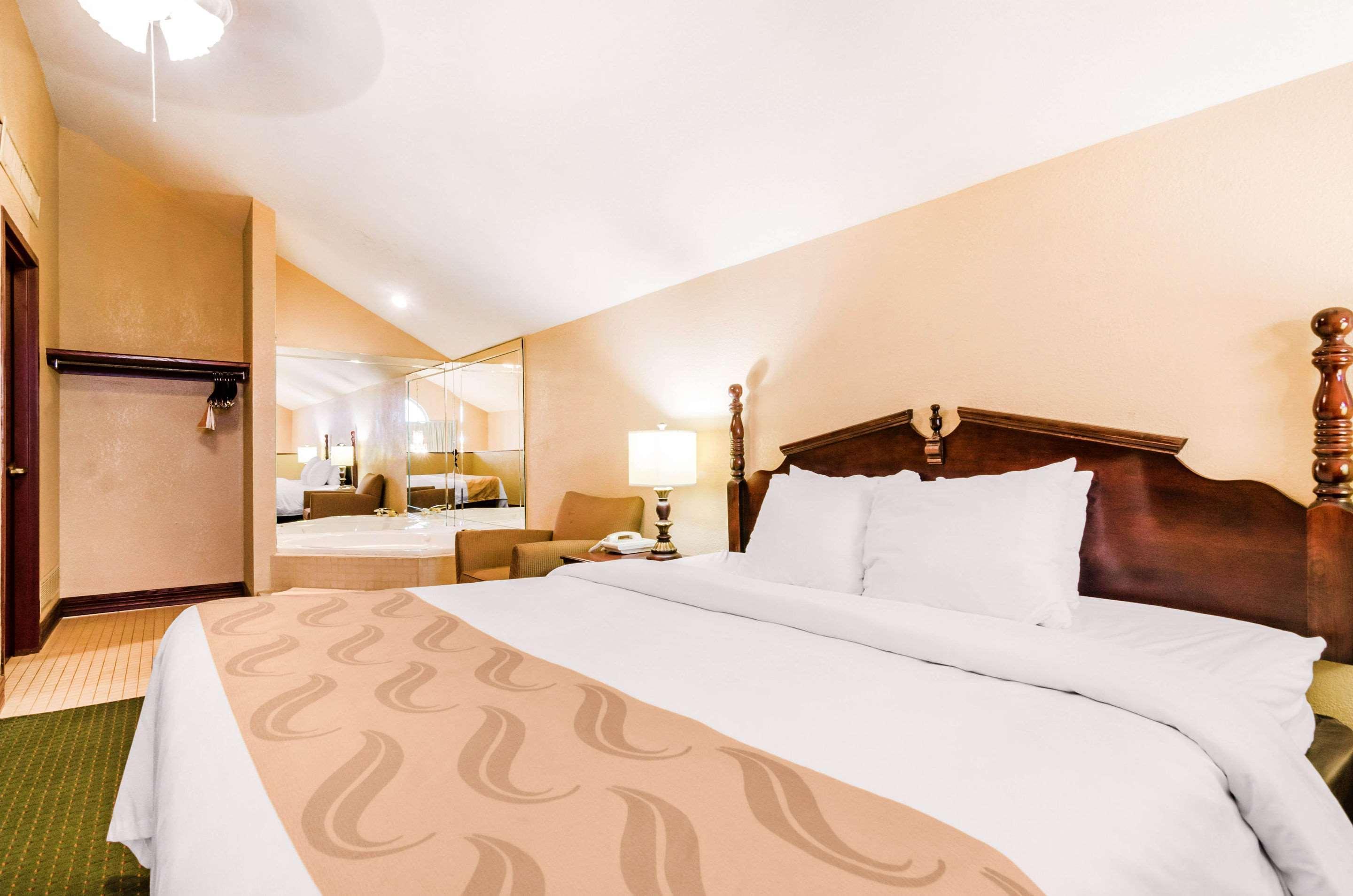 Quality Inn & Suites Carthage Luaran gambar