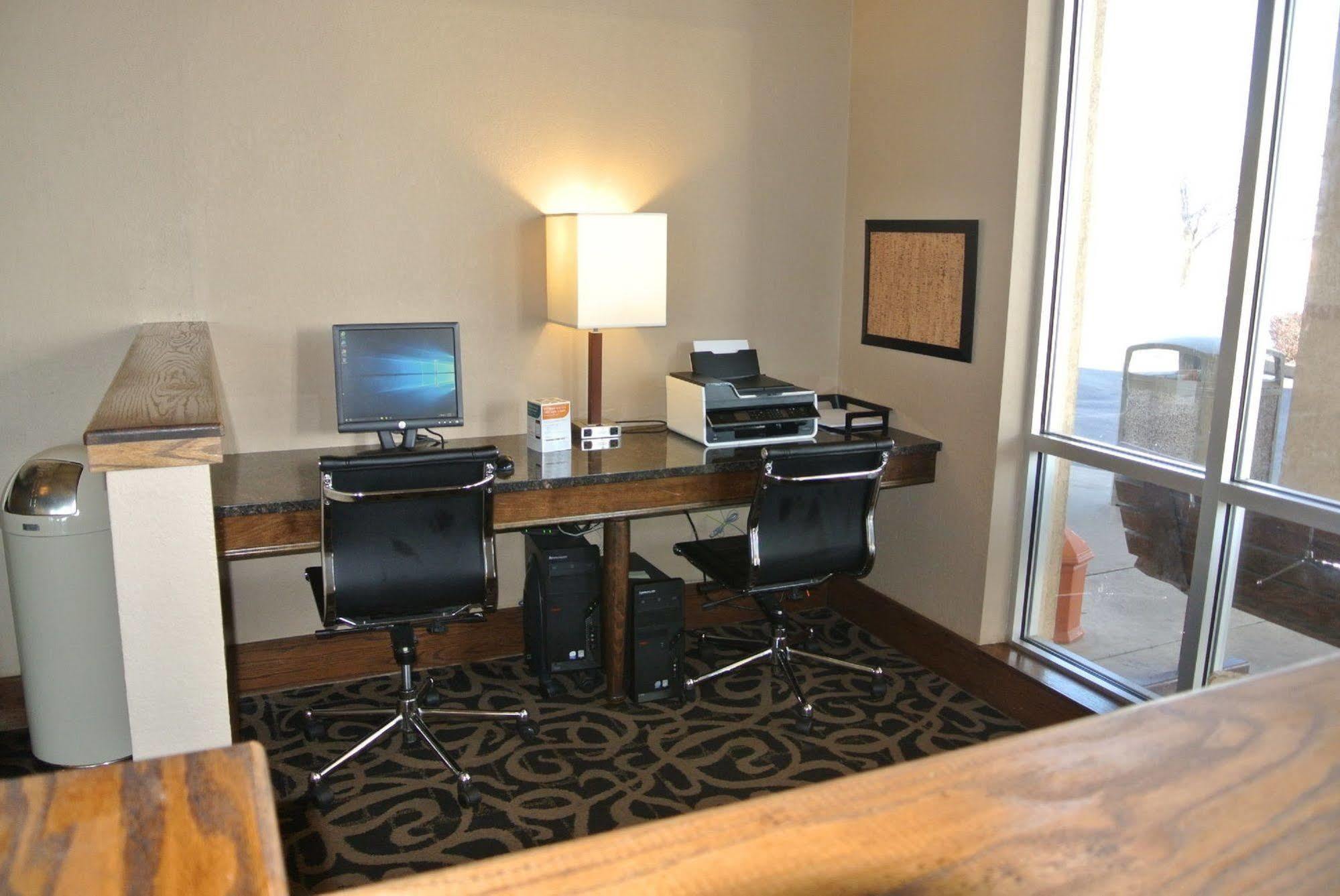 Quality Inn & Suites Carthage Luaran gambar