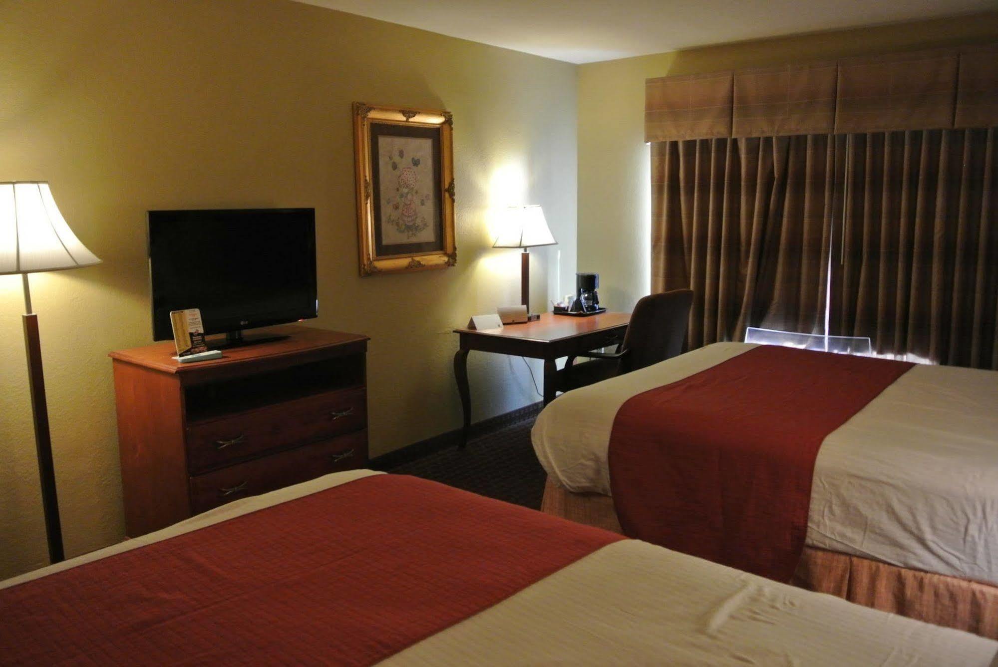 Quality Inn & Suites Carthage Luaran gambar