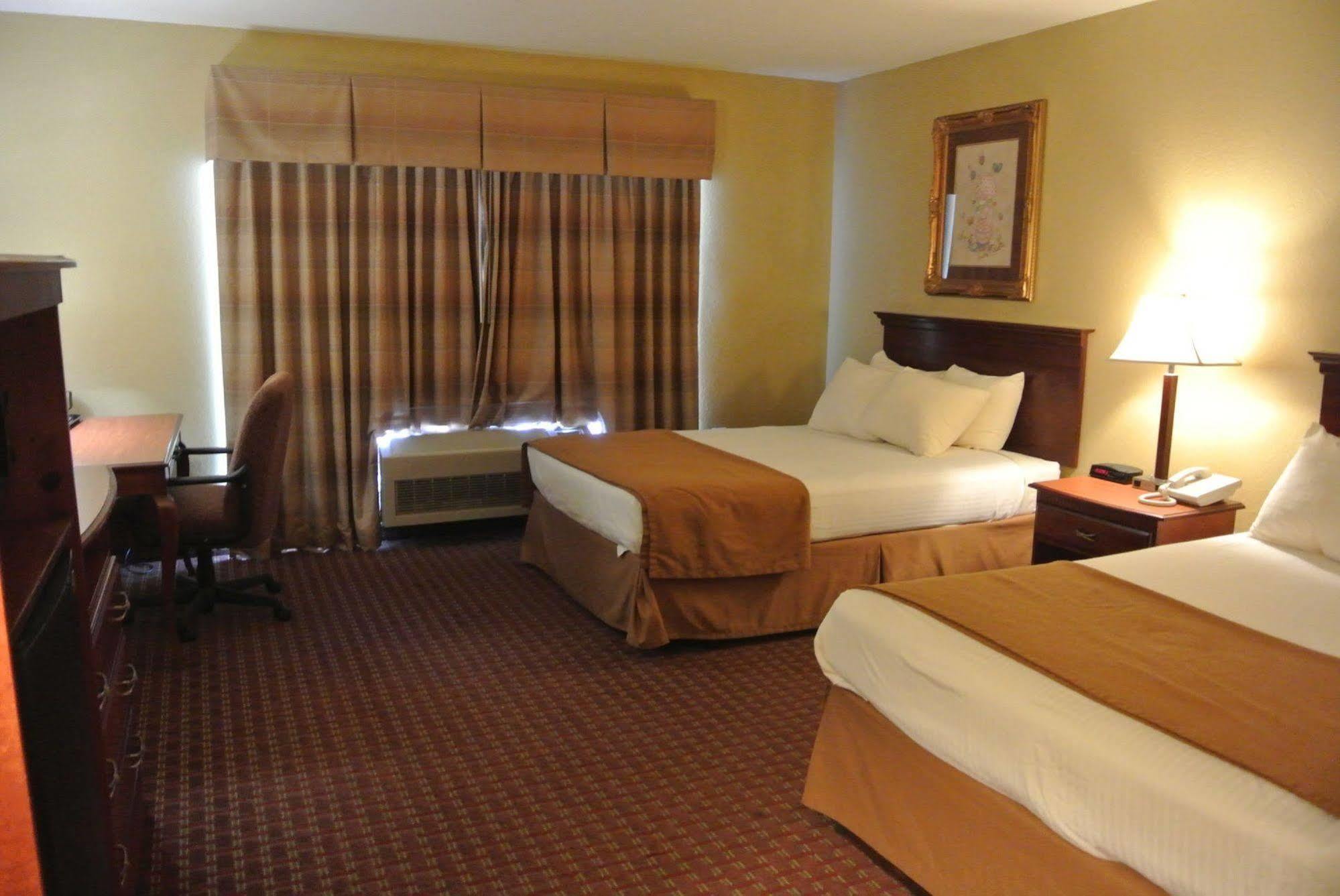 Quality Inn & Suites Carthage Luaran gambar