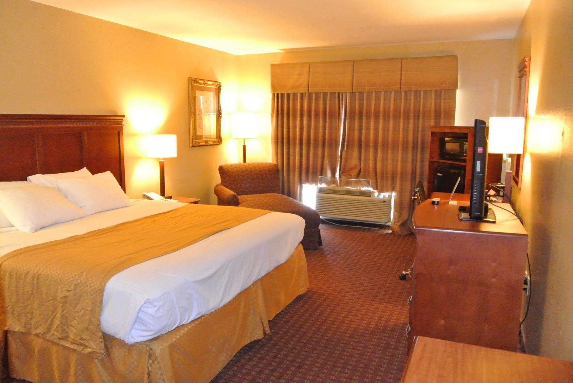 Quality Inn & Suites Carthage Luaran gambar